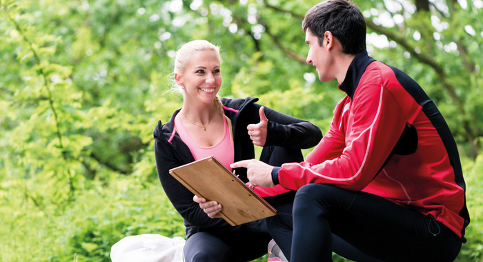 Coach und Kunde im Gespräch, Foto:©Kzenon/fotolia.de