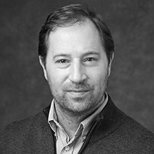 Dr. Kristian Naglo