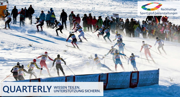 Langläufer in einer Loipe