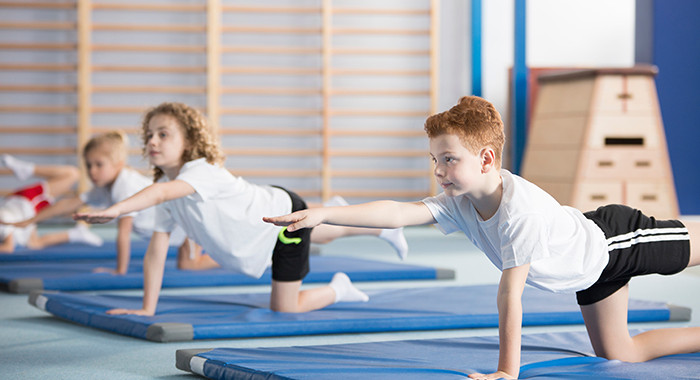 Auch im Schulsport können Unterrichtsstörungen vermieden werden. Foto: ©PhotographeeEU/Shutterstock.com