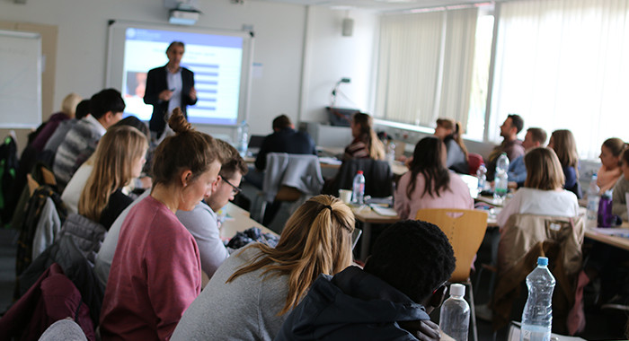 Seminarsituation an der Deutschen Sporthochschule Köln