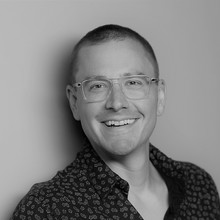 Dr. Louis Moustakas