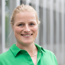 Dr. Freya Füllgraebe