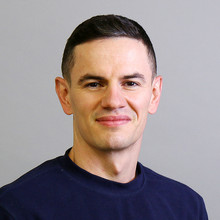 Dr. Igor Komnik