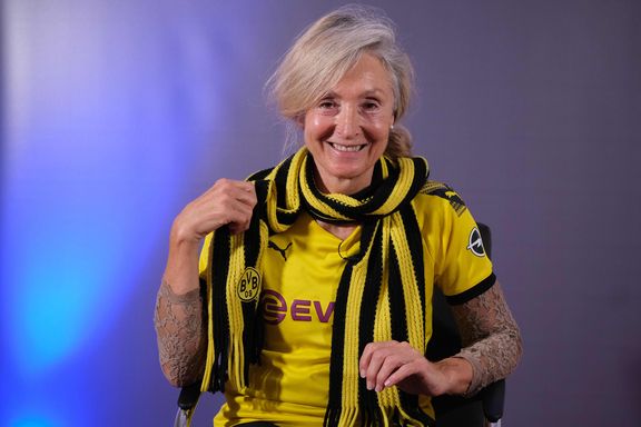 Porträt Ulla Holthoff

