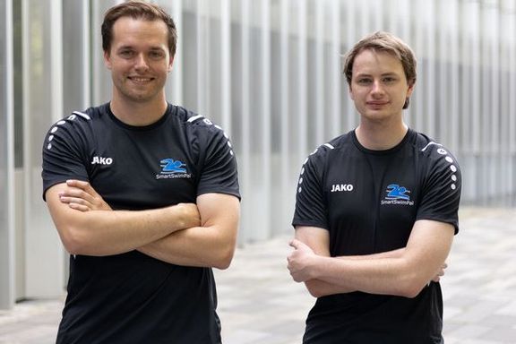 Teamfoto der Gründer von SwimPal
