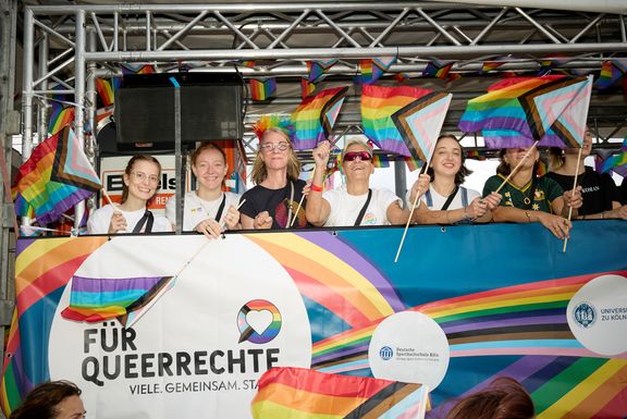 Gemeinsamer Wagen der Kölner Hochschulen CSD 2026
