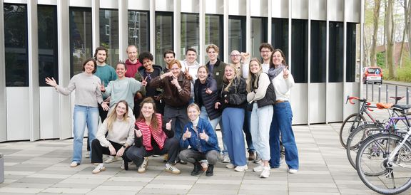 Ein Gruppenfoto der Teams aus dem StarS-Kader 2026

