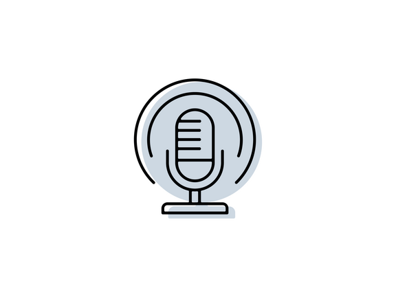 Icon "Podcast" mit Mikrofon umrahmt von 2 Schalllinien in Kreisform  in schwarzer Outline und mit hellblauer Schattenfläche im Hintergrund
